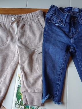 Old Navy Pants Lot of 2